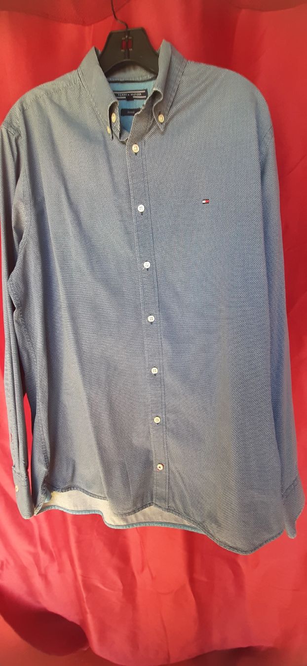 Hemden: Tommy Hilfiger stretch herrenhemd – Neu (gemäss Beschreibung) aus Montreux von Sorabest