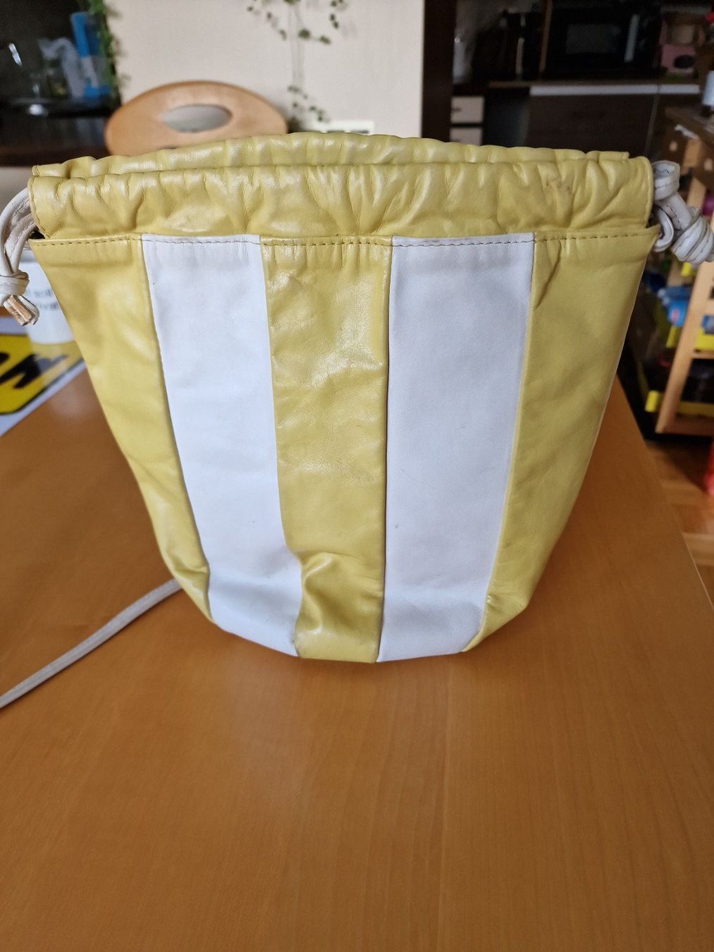 Borse da donna: Handtasche  B 25 x H 24 cm – Usato da Aesch BL venduto da Sommer755 1