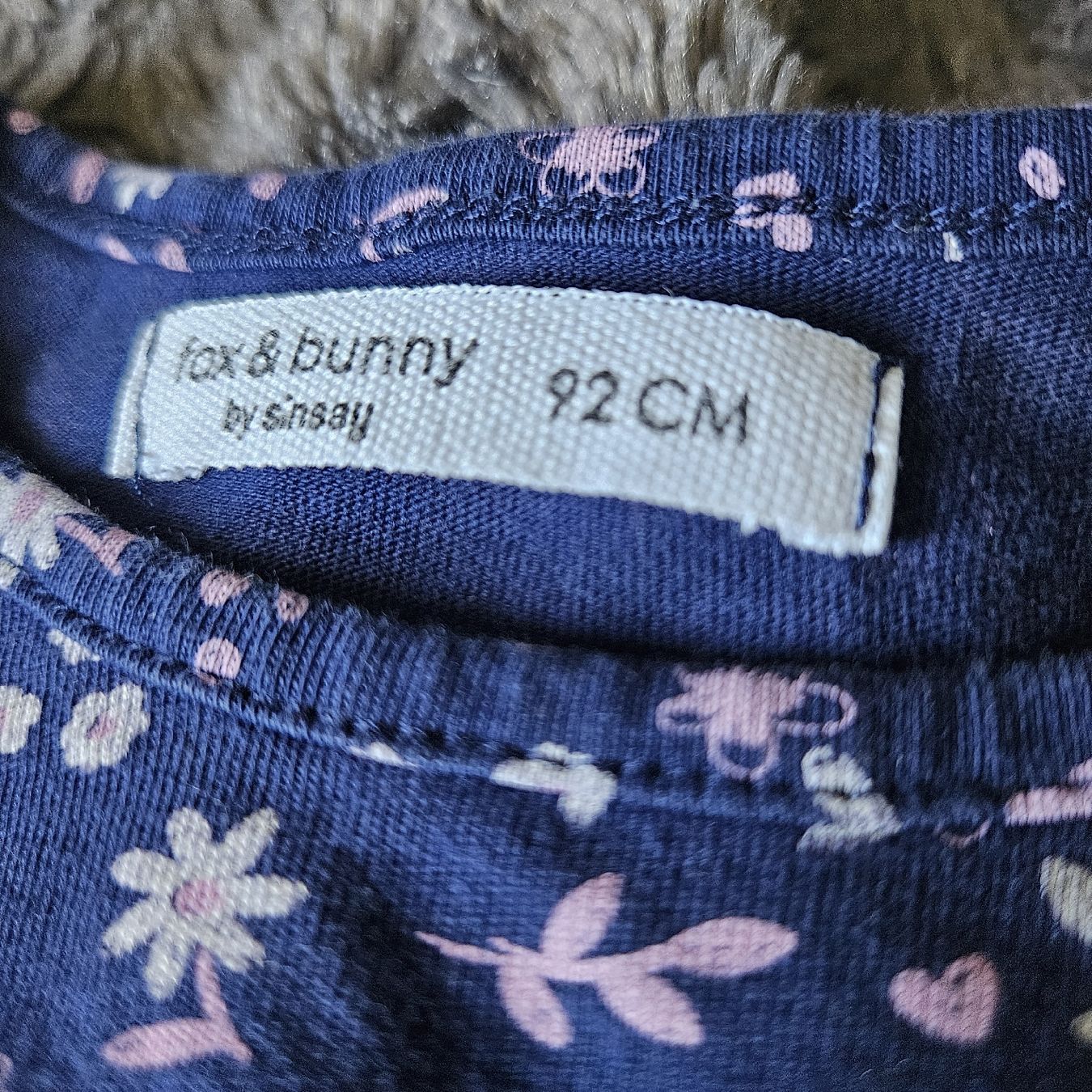 Vestiti & Gonne: Kinderkleid Gr.92, navy mit Blumen – Nuovo (secondo la descrizione) da Herrliberg venduto da daki0017 1