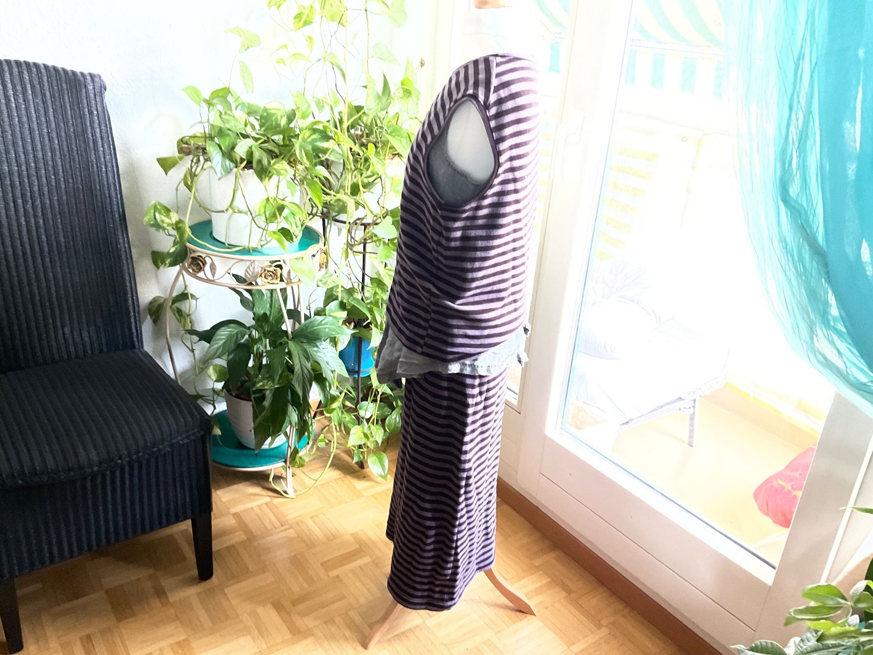 Lotti di vestiti: Magnifique ensemble rayé violet tout doux MAMA B jupe & pull – Nuovo (secondo la descrizione) da Genève venduto da Mazelyne 1