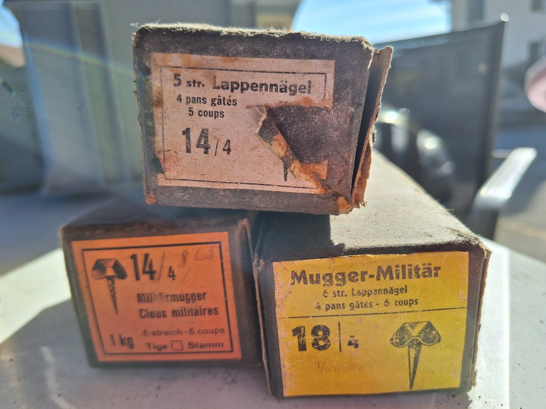 Attrezzatura da arrampicata: LOT ALTES MILITÄRZUBEHÖR – Usato da Huttwil venduto da Kunterbuntli 3