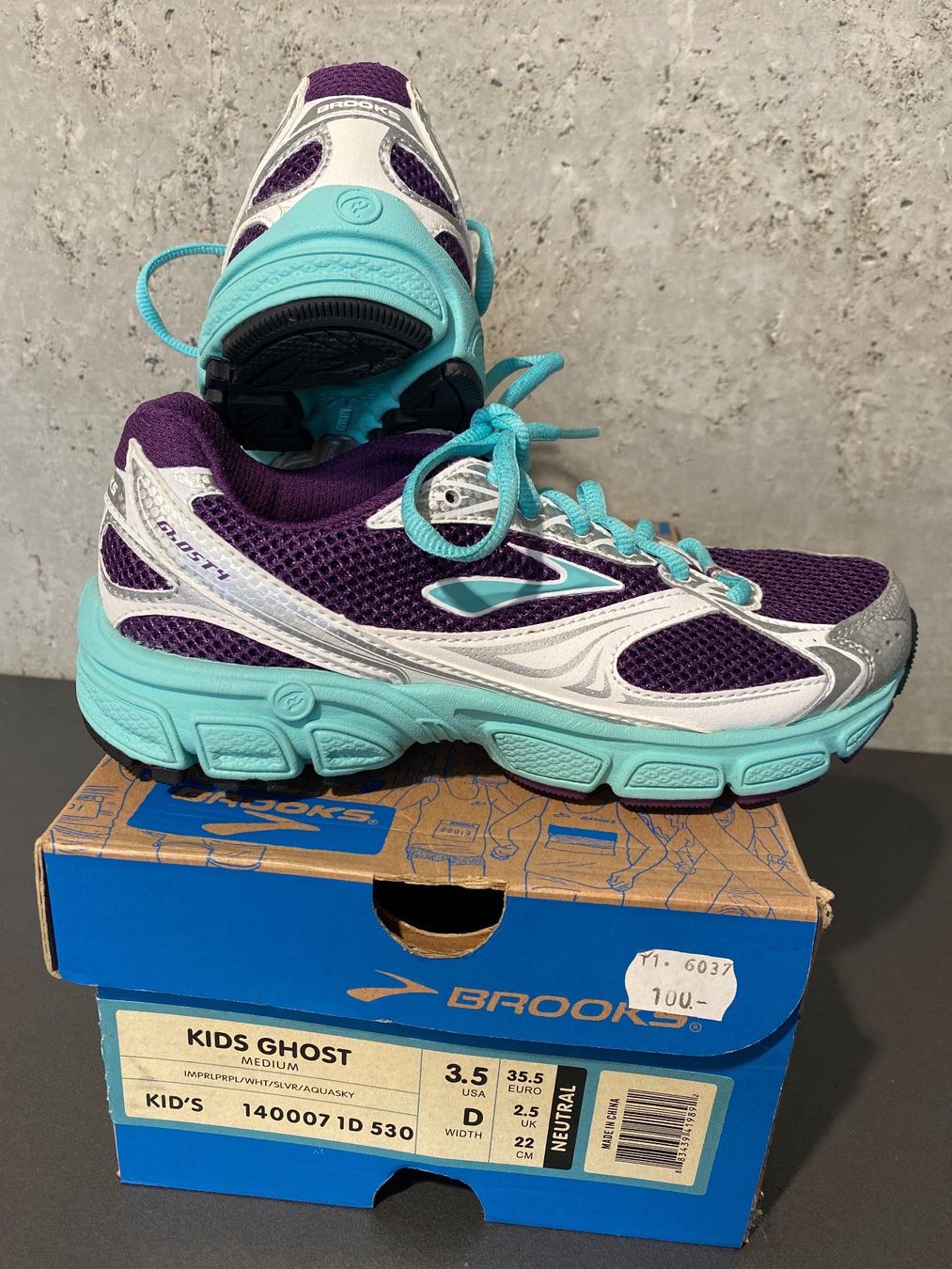 Brooks Scarpe per ragazze: Brooks Kids Gr. 35.5 – Nuovo (secondo la descrizione) da Rupperswil venduto da M60
