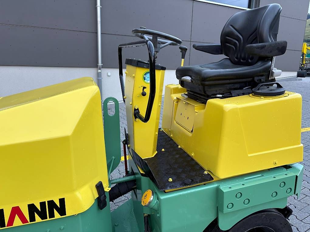 Toutes les machines: Ammann AV 23 Walze – D'occasion à Rothenthurm par FHS6418 4