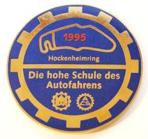 Plakette, Die hohe Schule des Autofahrens
