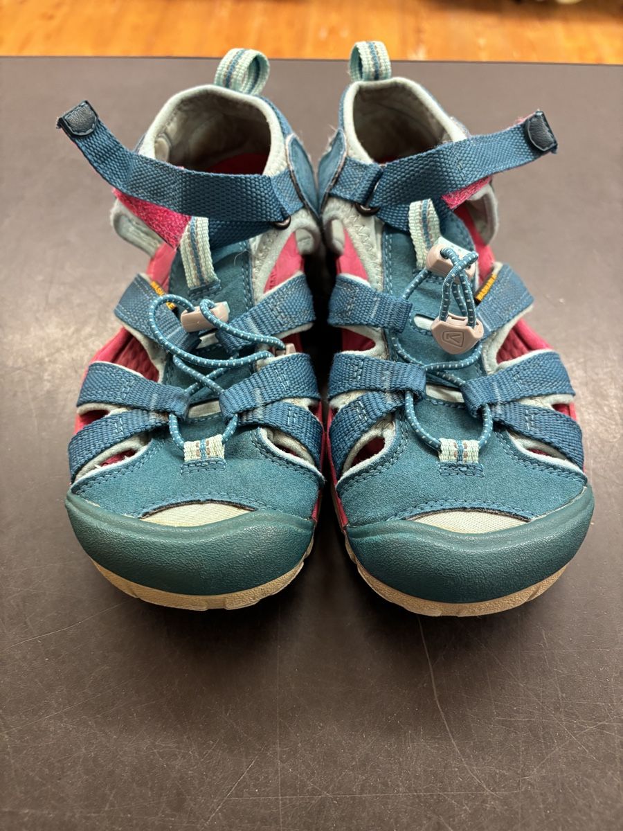 Keen Scarpe per ragazze: Keen Sandalen Mädels, Grösse 35 – Usato da Büren an der Aare venduto da Nikito2001 3