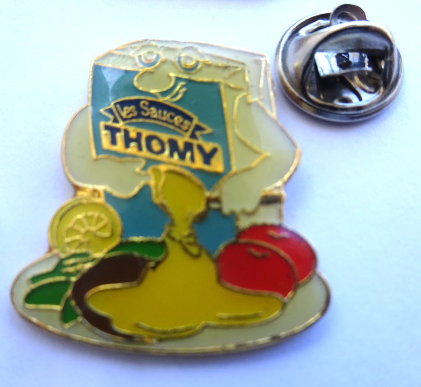 Plaketten & Abzeichen: Pin THOMY  les Sauces – Gebraucht aus Utzenstorf von BUtter81