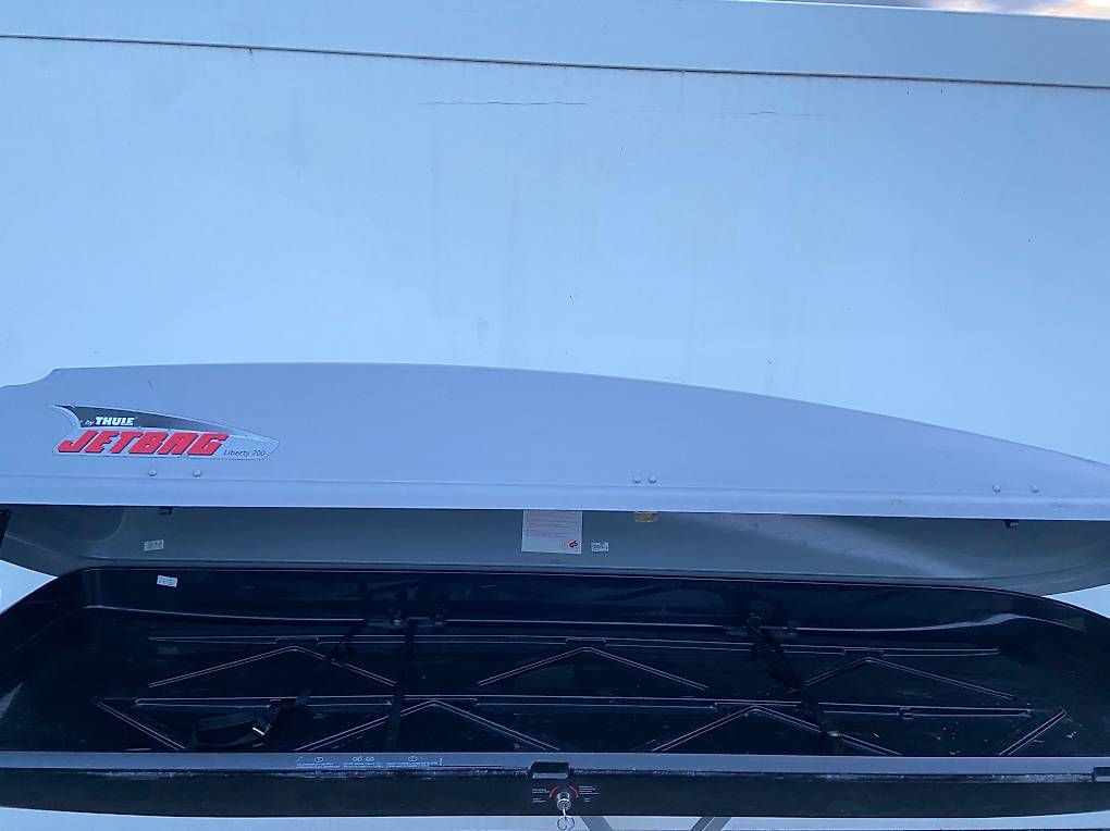 Box da tetto: XXL Dachbox Thule Jetbag 700 mit oder ohne Träger – Usato da Leuzigen venduto da Doppelrad 1