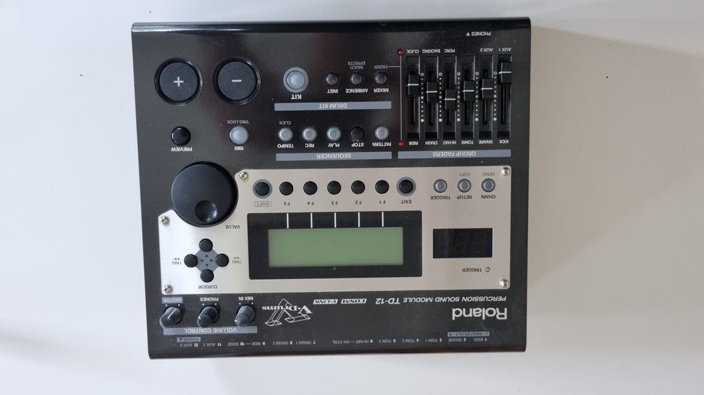 Roland TD-12 Sound Modul (Defekt) in Wabern für CHF 82 – mit Lieferung ...