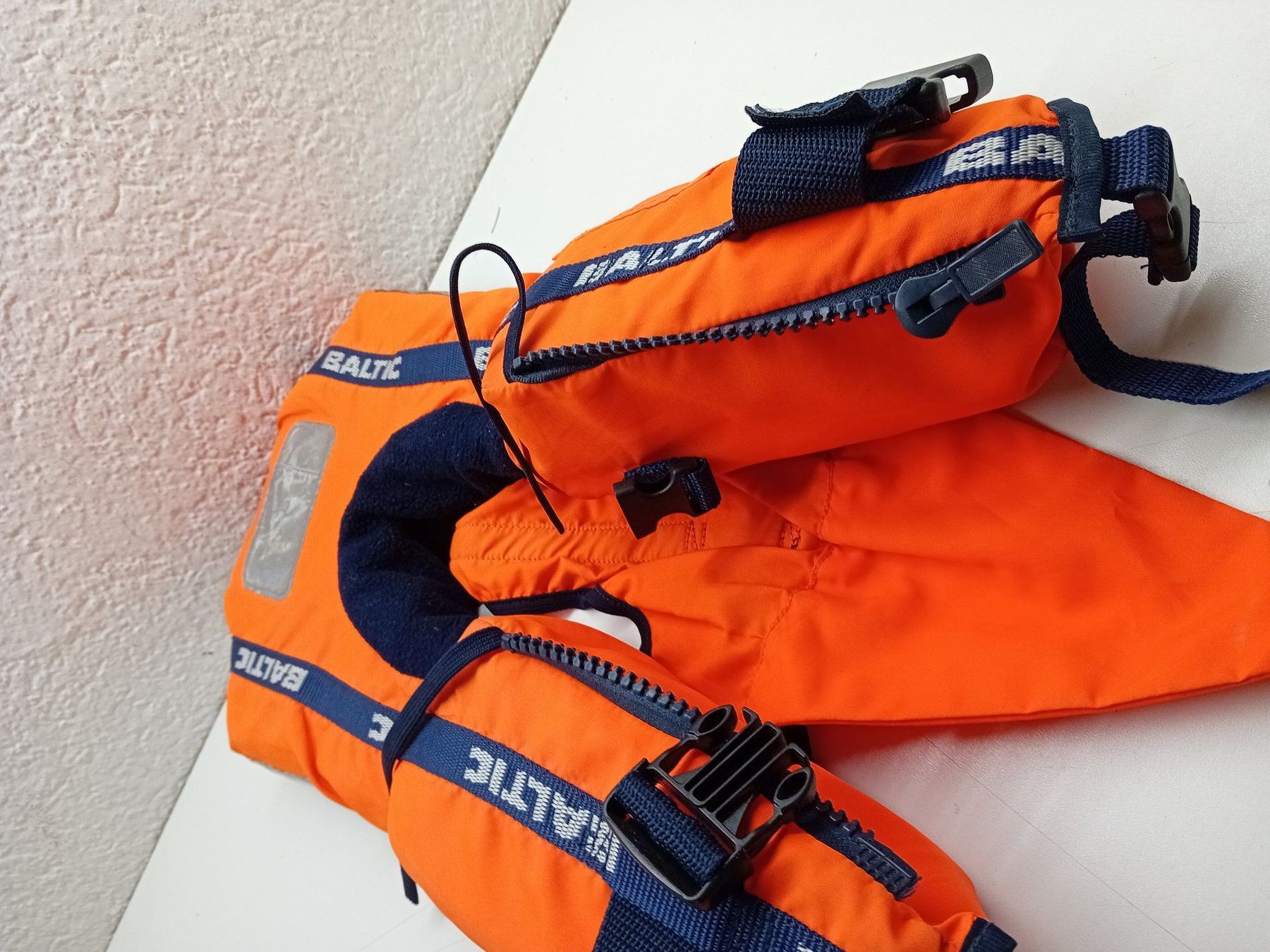 Baltic Giubbotti di salvataggio: Kinder -Schwimmweste Baltic / Model Bambi – Usato da Bern venduto da wra_6px8 2