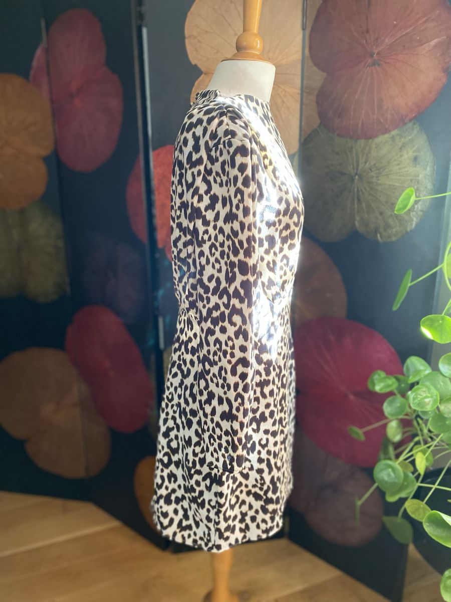 Zara Kleider: Robe léopard neuve Zara XXL – Neu (gemäss Beschreibung) aus Broc von ffribourg 1