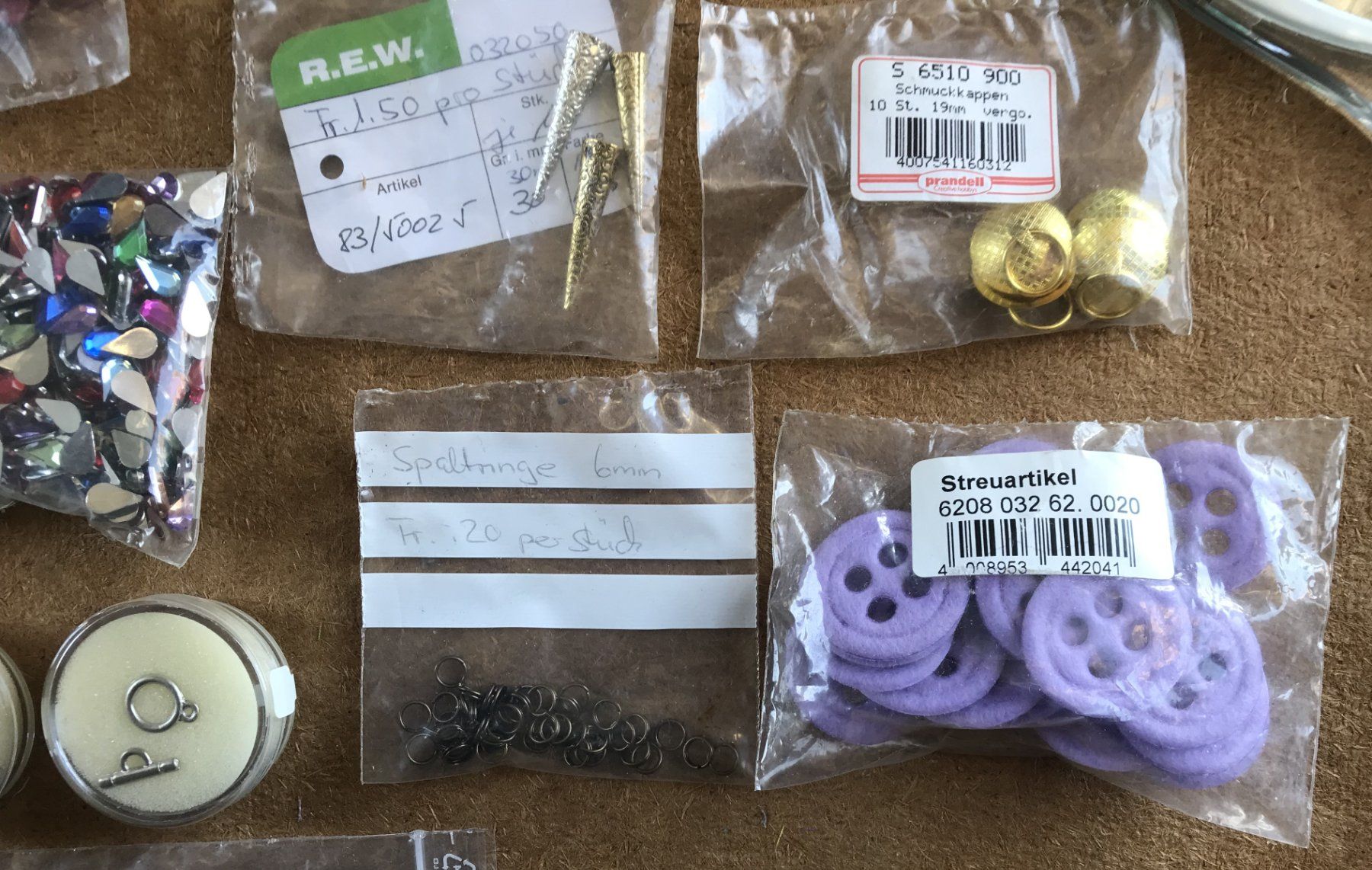 Kit bricolage: LOT BASTELN UND HANDARBEITEN – Nuovo (secondo la descrizione) da Ostermundigen venduto da Heavenmaus75 7