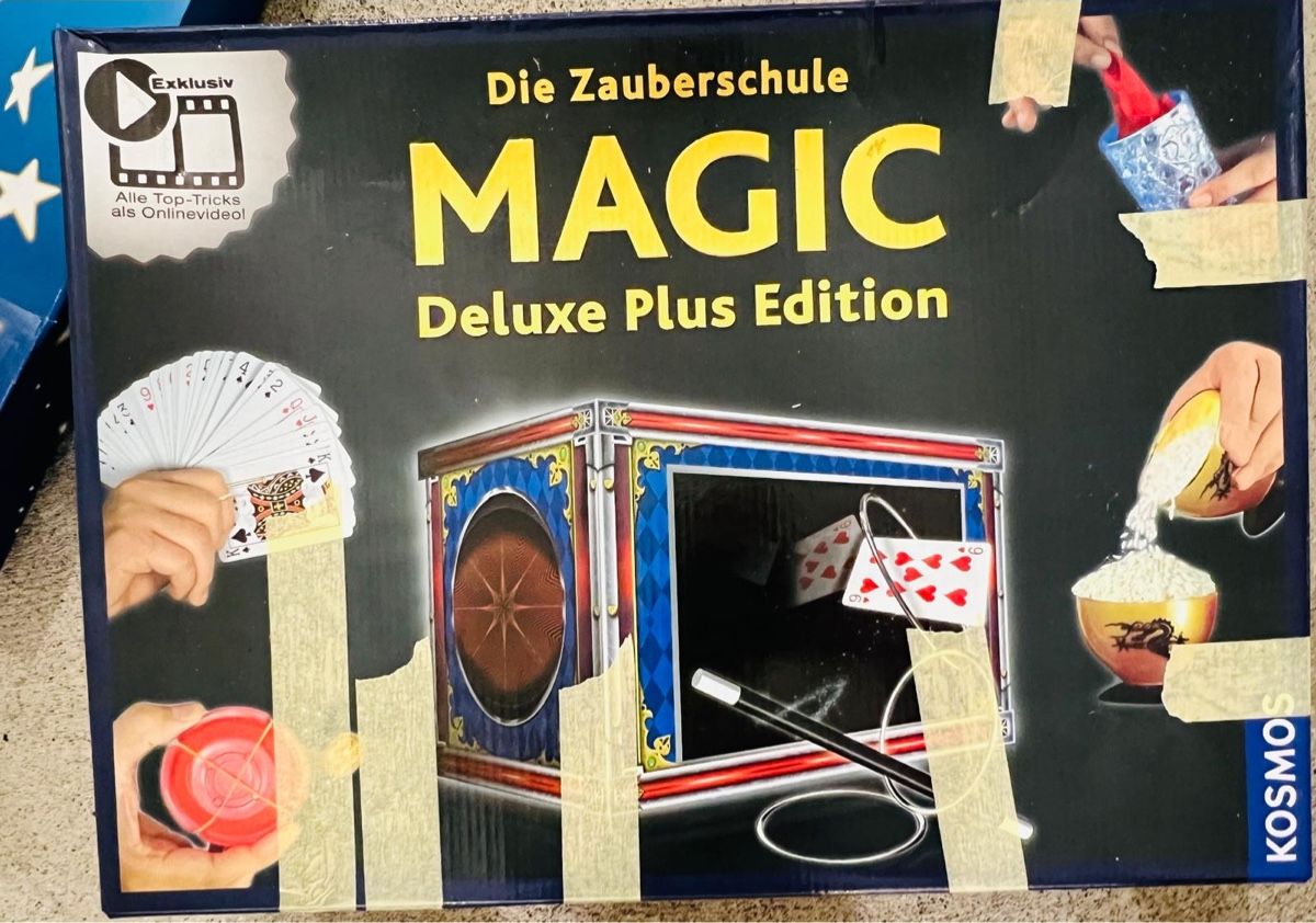 Jeux: Zauberschule MAGIC Deluxe Plus Edition Zaubertrickset – Neuf avec emballage d'origine à Winterthur par mag_l8h5