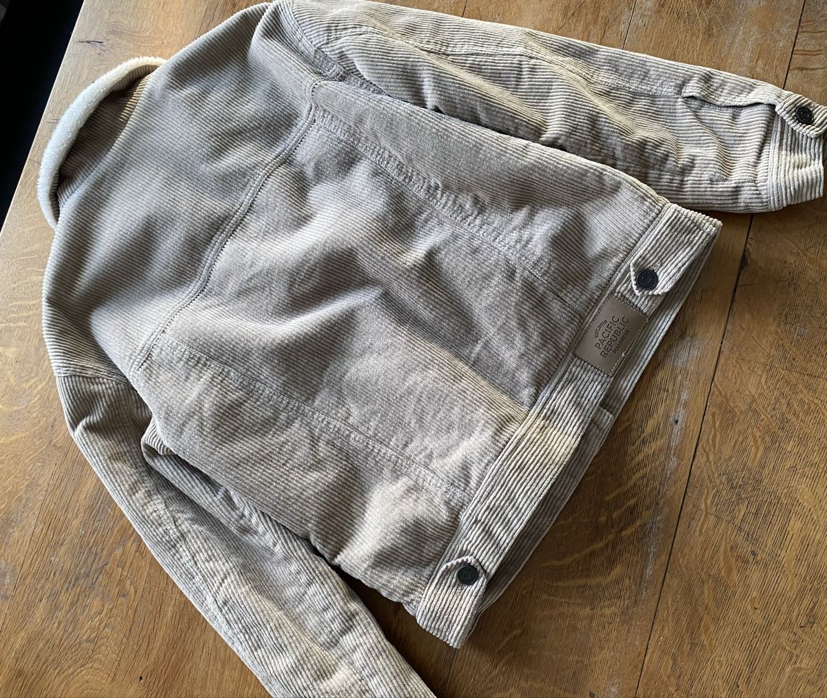 Pull&Bear Giacche: Cordjacke von Pull & Bear Gr. XS – Usato da Küssnacht am Rigi venduto da robin0112 4