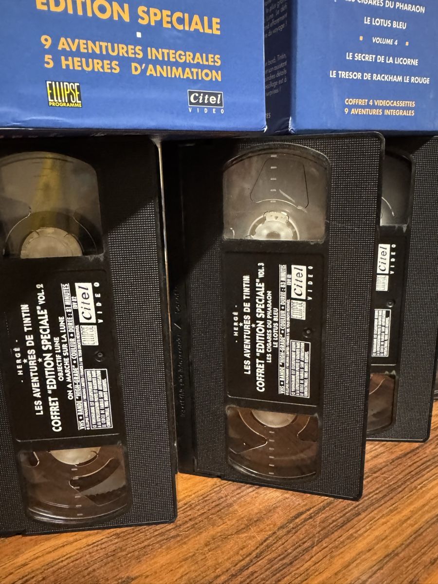 Fumetti: Coffret Les Aventures de Tintin - VHS – Usato da Lausanne venduto da Michel_Ozcan 1
