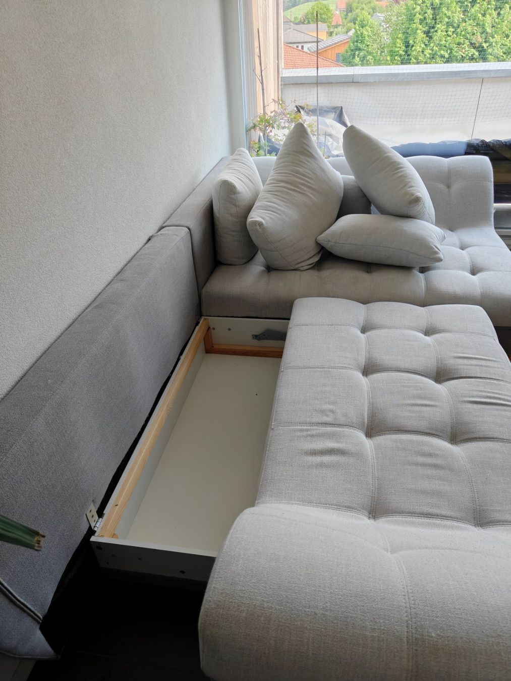 Sofas: Canapé modulable avec fonction lit et rangement – D'occasion à Pâquier-Montbarry par kev_5r5x 2