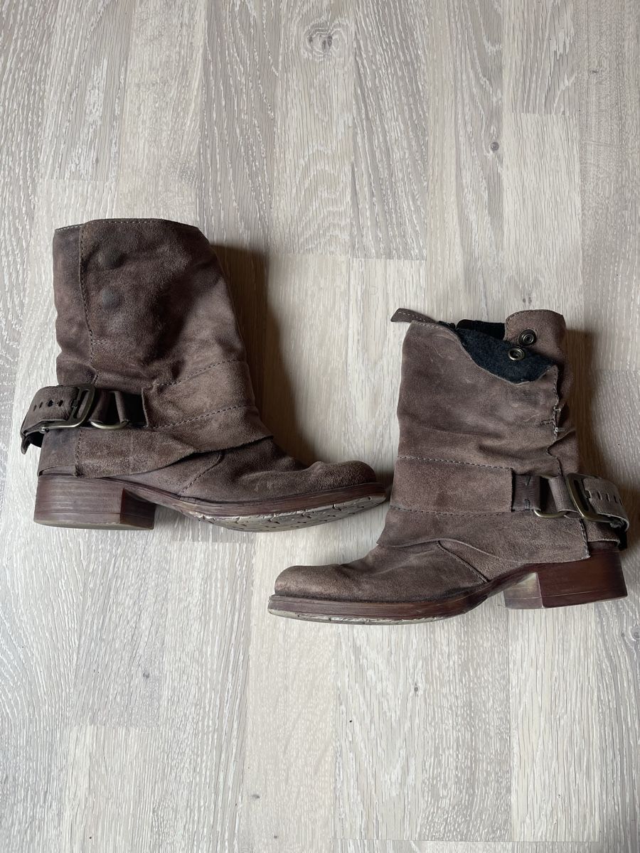 Scarpe da donna: Bottines hiver femme – Usato da Chêne-Pâquier venduto da ofly_1987 1