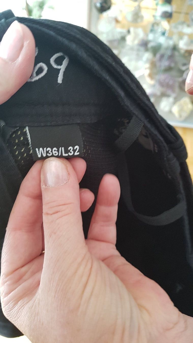 Pantaloni: Motorradhose – Usato da Pfäffikon SZ venduto da Chipy8 3
