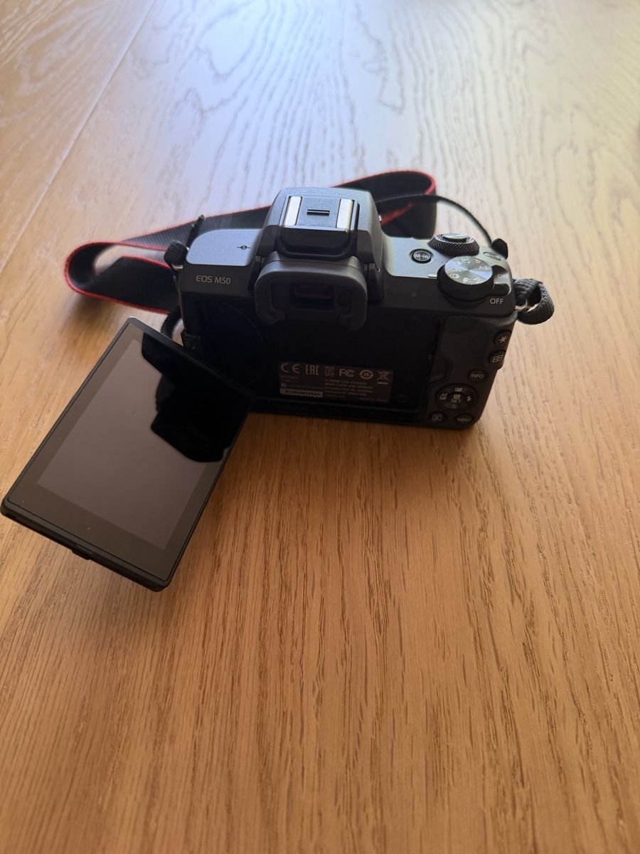 Canon Fotocamera: Canon EOS M50 - Spiegellose Systemkamera - wenig gebraucht – Usato da Riehen venduto da mkl_7q2g 2