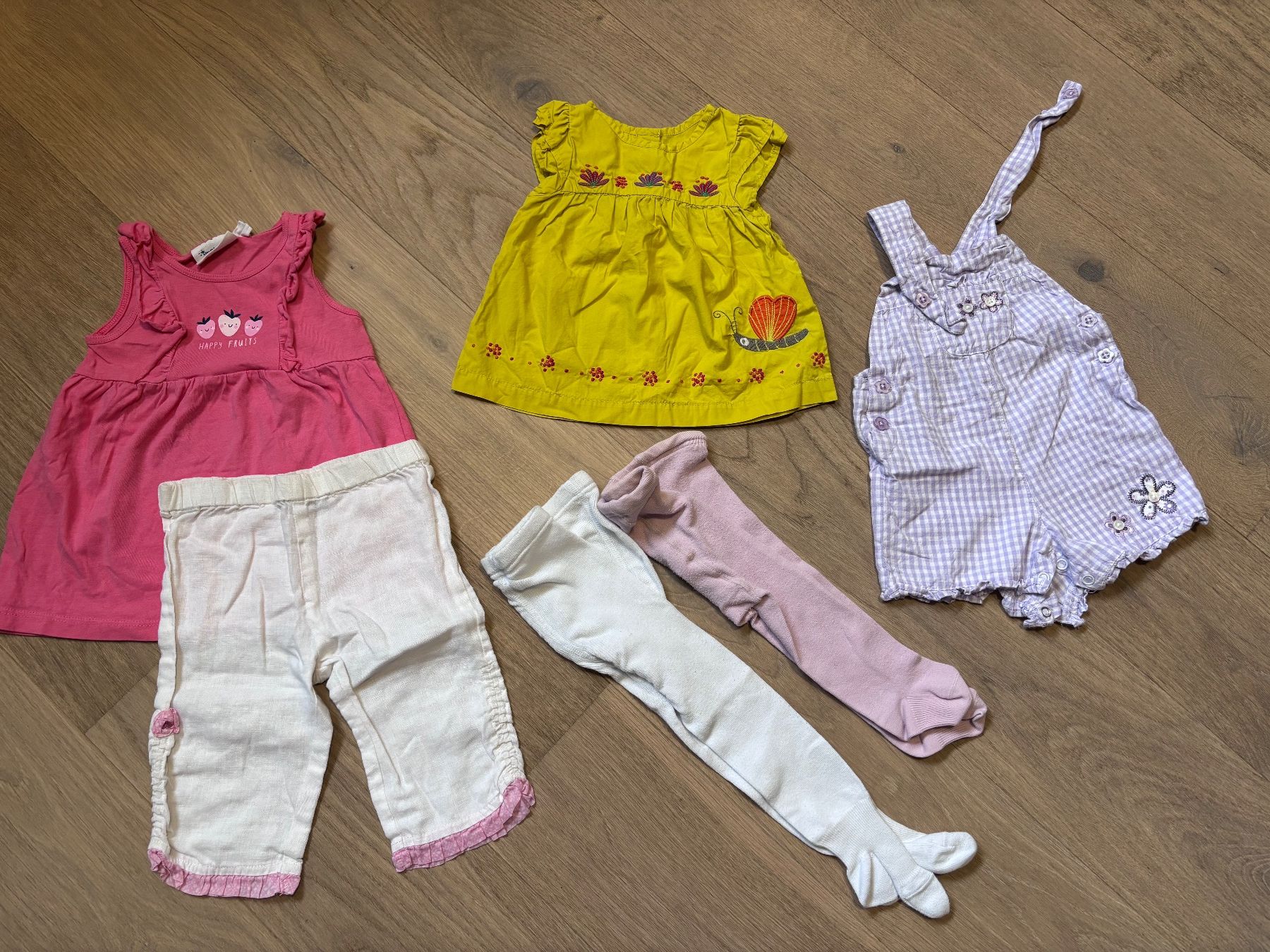 Lotti & Set di vestiti: Mädchen Kleider Paket Gr 62 – Usato da Wahlen b. Laufen venduto da Slash077 3