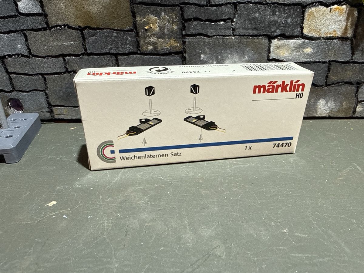 Märklin Modellini di ferrovie: Märklin 74470 H0 C-Gleis  – Nuovo e nell'imballaggio originale da Altdorf UR venduto da modellbau-widmer