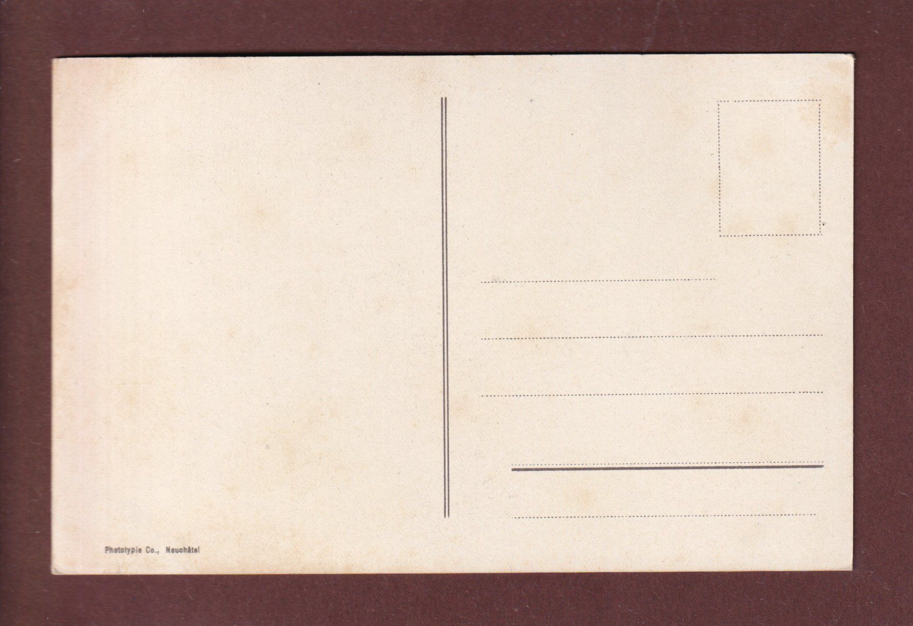 Cartoline postali: CHILLON - Cour du Château – Usato da Pully venduto da nicecards 1