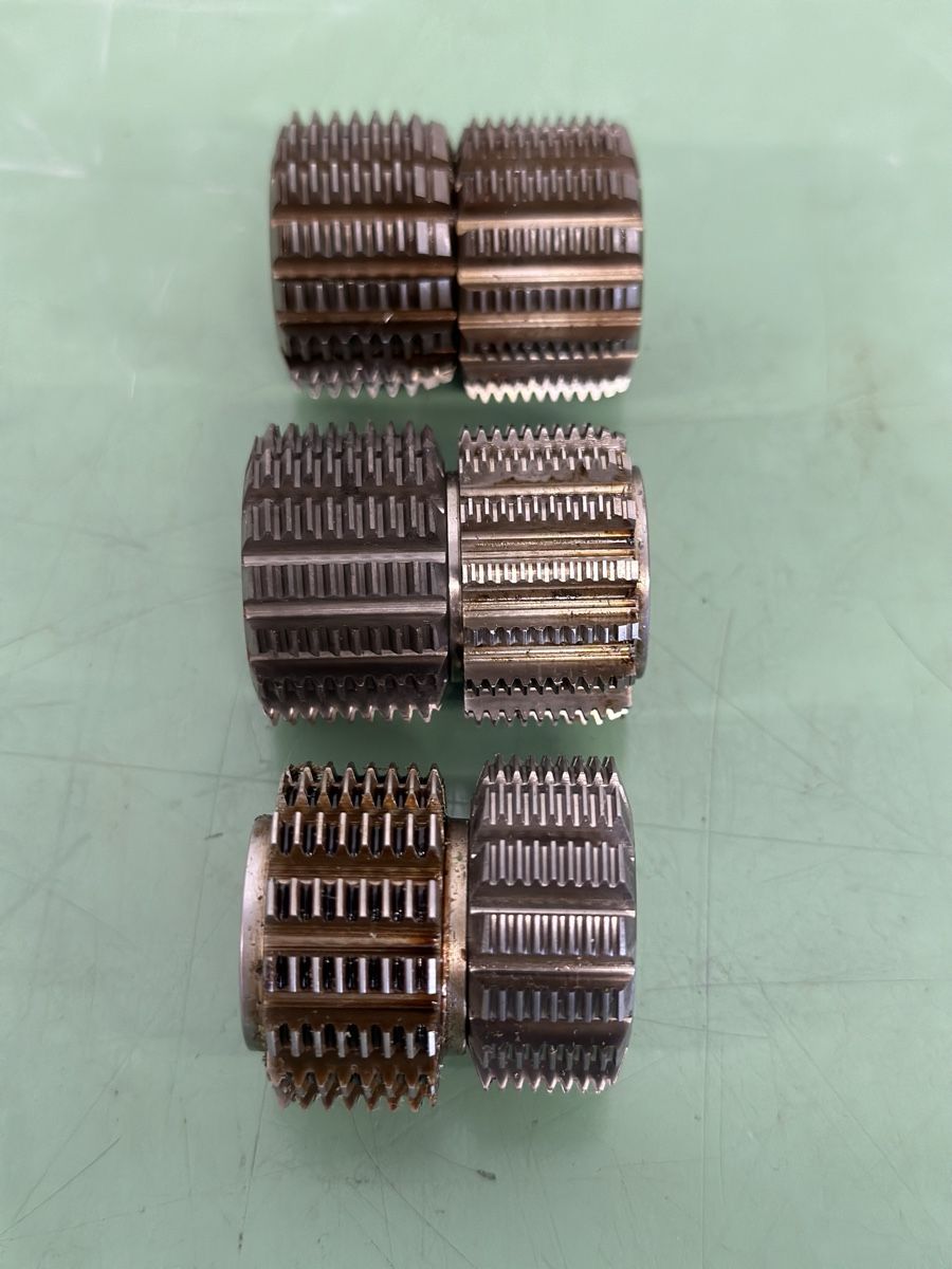 Tutti gli attrezzi: 6x Mikron HSS gears cutting modules. – Nuovo e nell'imballaggio originale da Aarberg venduto da SNMachines 2
