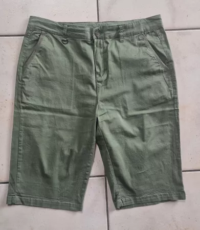 Shorts olivgrün Baumwolle 38 NEU!!!