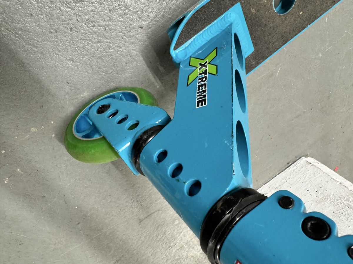 Micro Kickboard: Stuntroller Xtreme blau grün gebraucht – Usato da Möhlin venduto da franky76 3