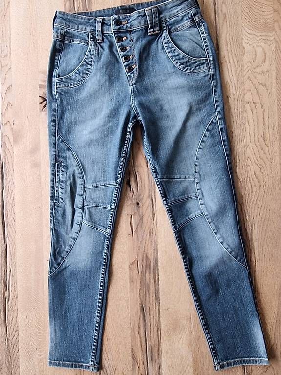 Jeans: Jeans Gr.28  – Usato da Ostermundigen venduto da d-p73 4