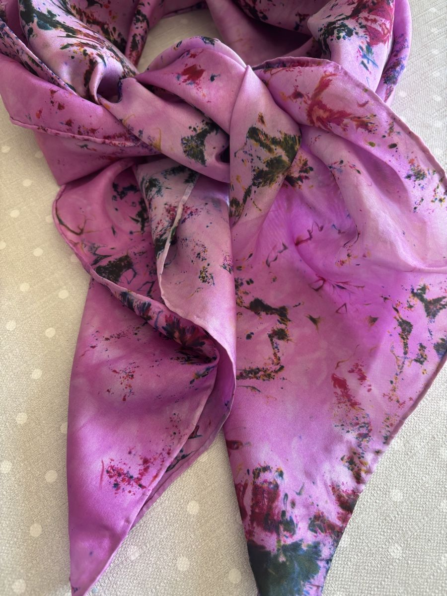 Foulard & Sciarpe: Foulard en soie – Nuovo e nell'imballaggio originale da Randogne venduto da BonnieG 1