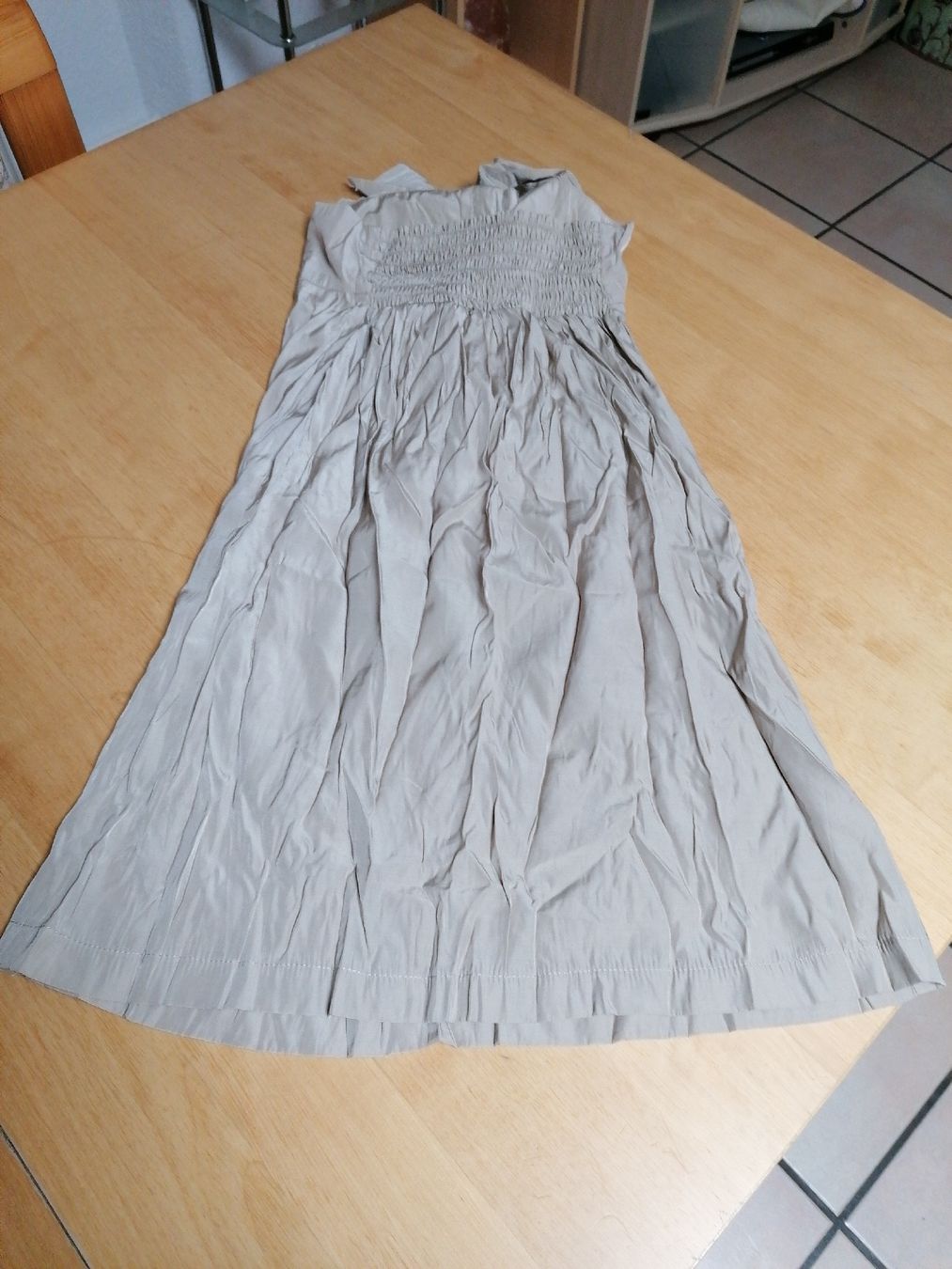 Kleider: Robe d'été bustier beige clair taille S – Gebraucht aus Vicques von Dauphine 1