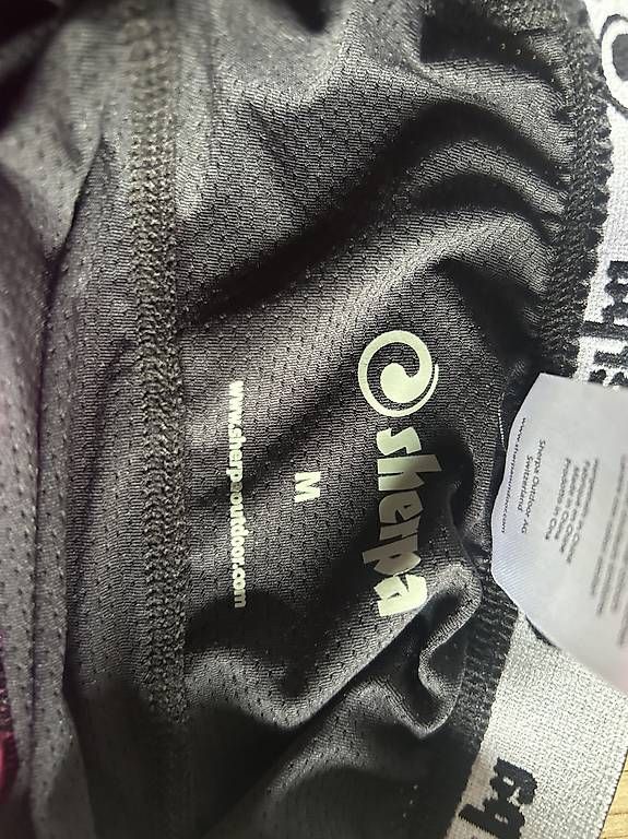 Pantaloni: Damen Velohose Gr. M – Usato da Willisau venduto da Geissbock11 2