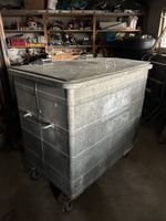 Mülltonne/ Container