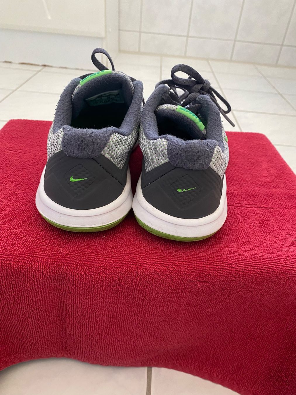 Nike Damenschuhe: Damen Schuhe NIKE gr.38 – Gebraucht aus Pfungen von Sheki56 2
