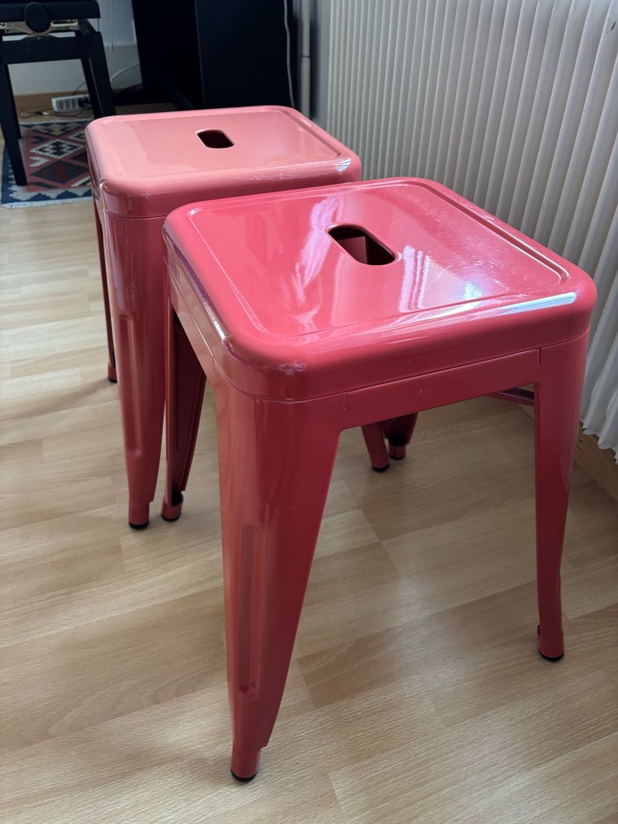 Hocker: 2 Metallhocker rot – Gebraucht aus Bern von wisemagpie 4