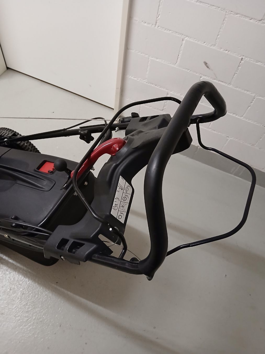 Mtd Tondeuses à gazon: Rasenmäher MTD mit Briggs&Stratton Motor – D'occasion à Uesslingen par mopar03 2