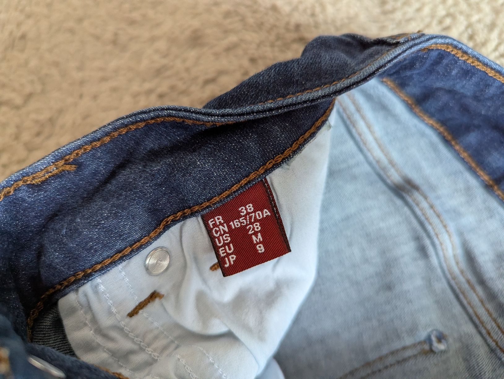 Comptoir des Cotonniers Jeans: jean comptoir des cotonniers 38 – Usato da Montreux venduto da dem_gyt9 3