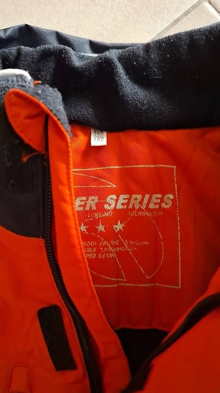 Giacche: Veste de ski – Usato da Essertes venduto da ast_mk5t 2