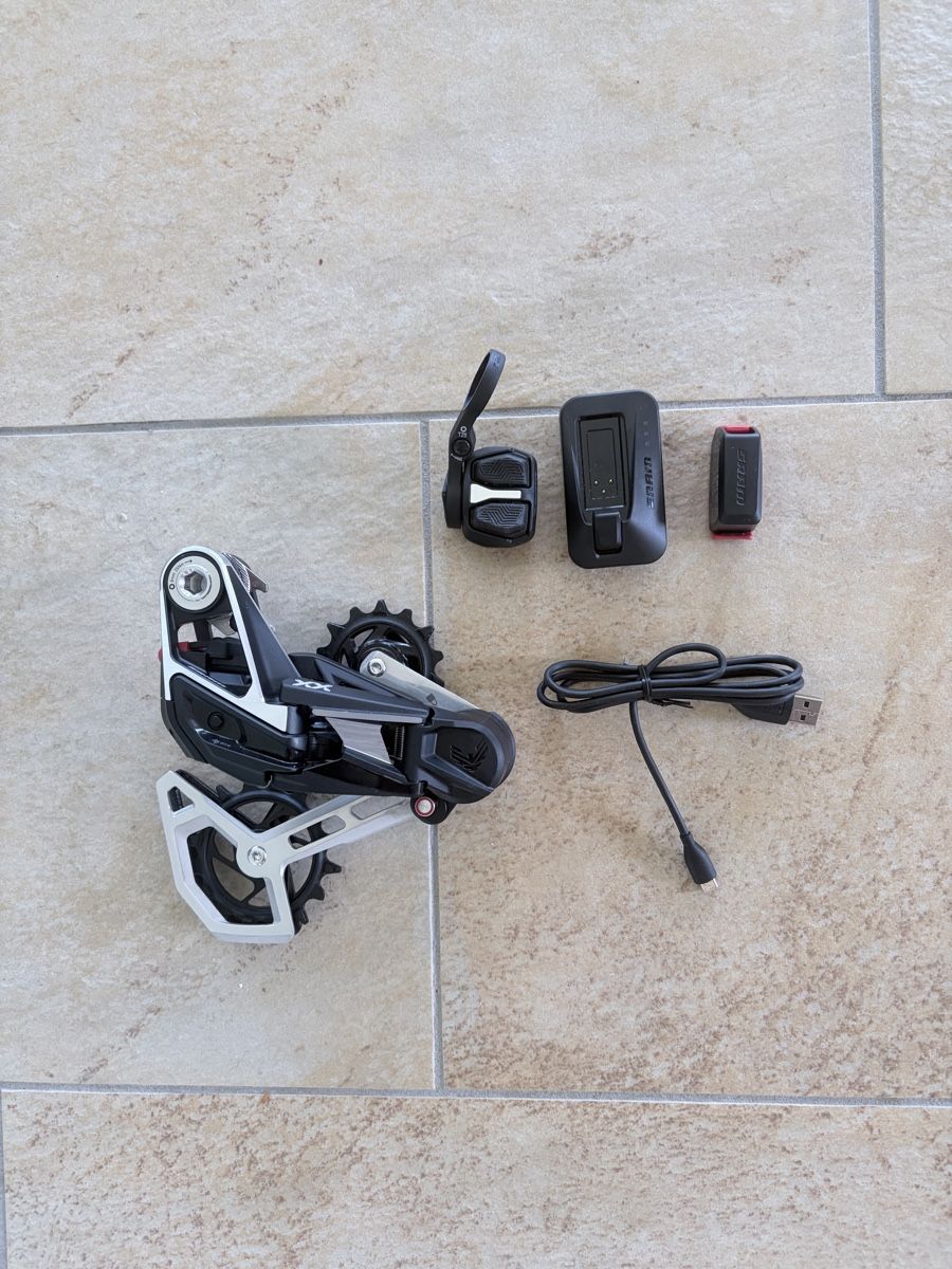Sram Ersatzteile: Neuer Sram XX AXS Umwerfer – Neu und originalverpackt aus Villars-sur-Glâne von Darius._