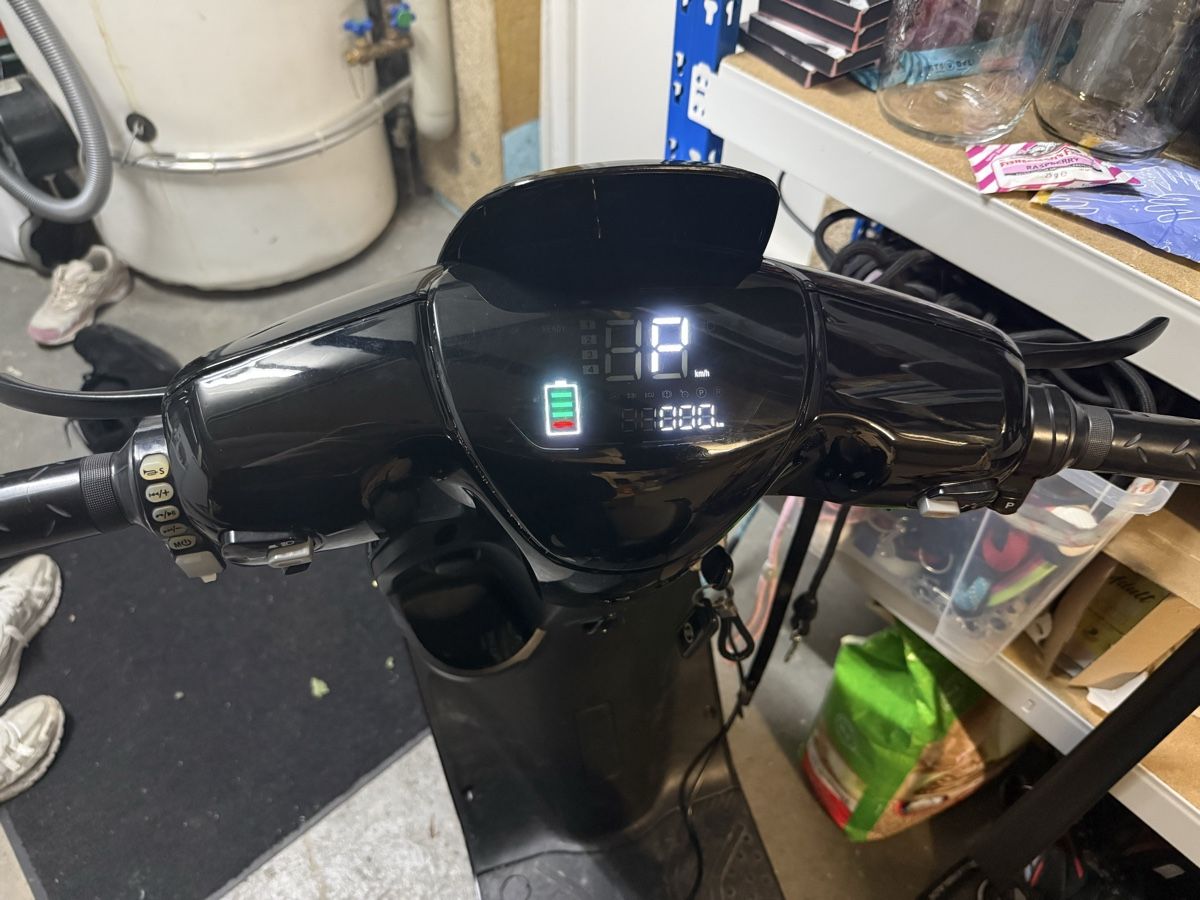 Elektromobile: Roller PlugBikes Zilla Poco – Gebraucht aus Otelfingen von Dorah75 5