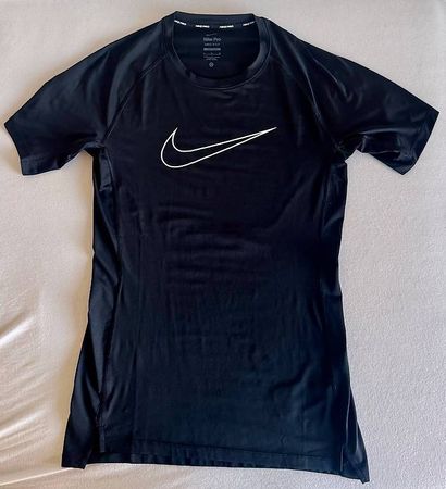 Nike Pro Kurzarm Thermo Shirt/Funktionsunterwäsche