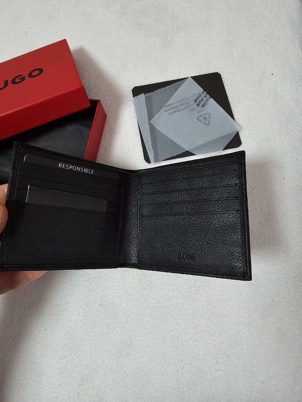Hugo Boss Brieftaschen: Boss Geldbeutel NEU – Neu und originalverpackt aus Amriswil von newschweiz