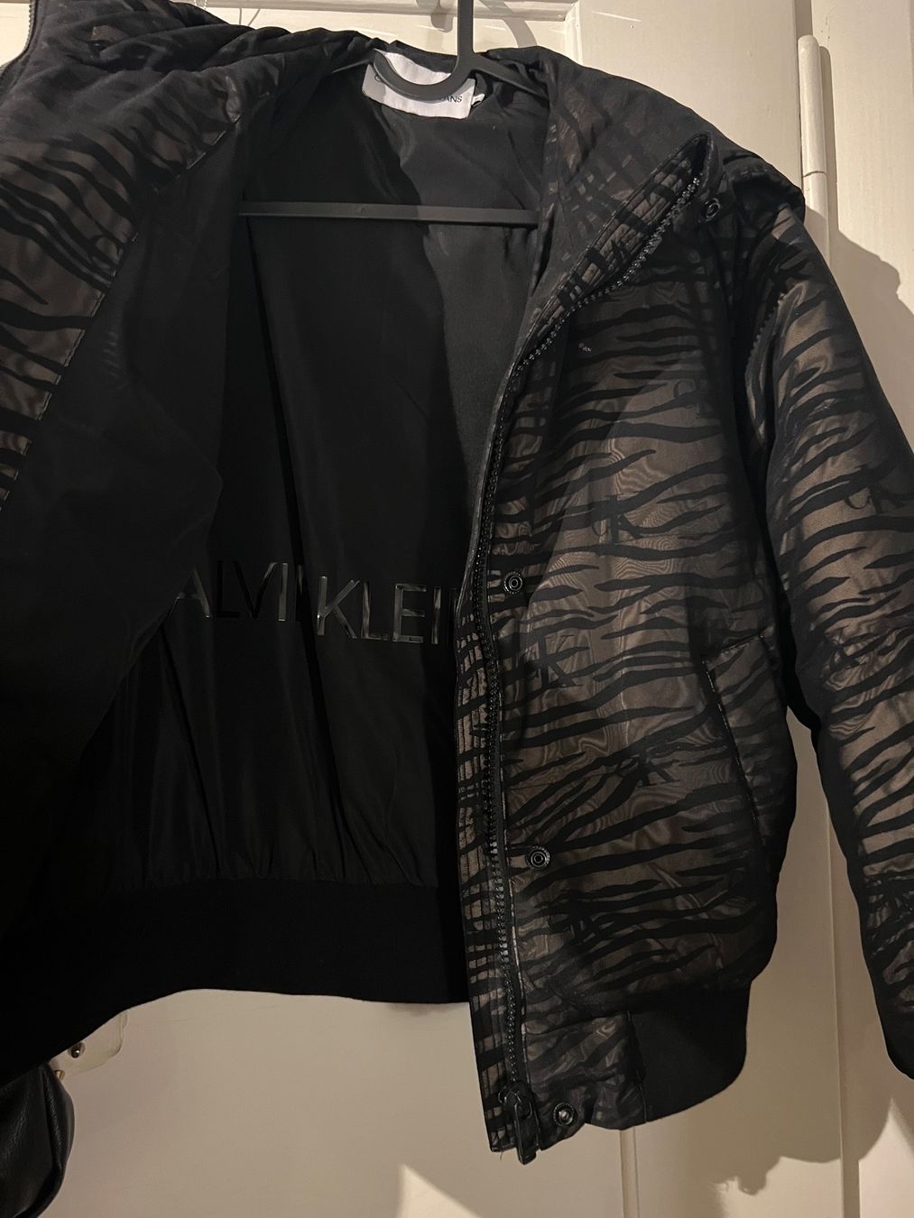 Calvin Klein Giacche: Calvin Klein Winterjacke gr S – Nuovo (secondo la descrizione) da Graben venduto da Desjiix3 1