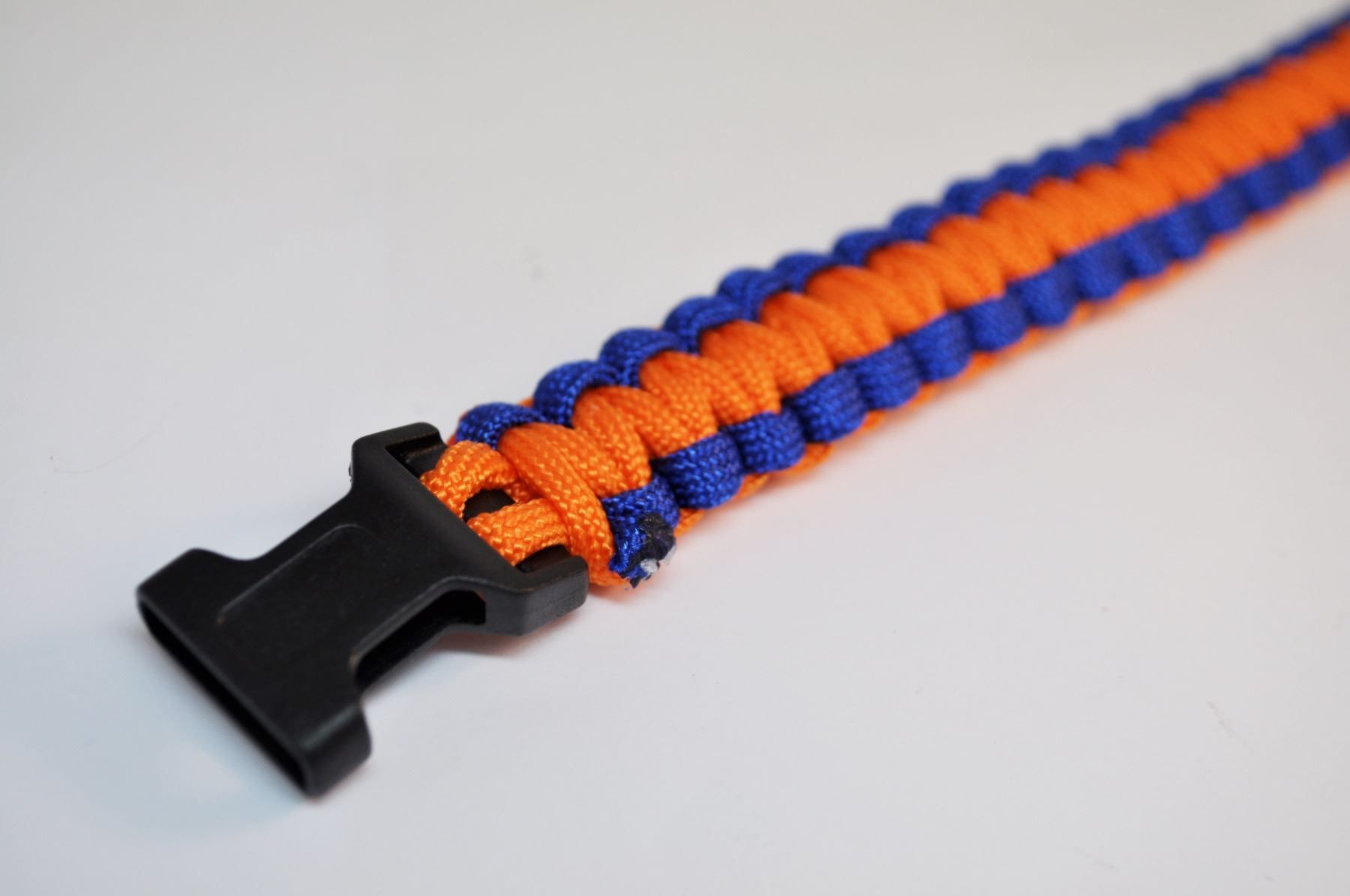 Bracciali & Braccialetti: Paracord Rettungsseil farbig – Nuovo e nell'imballaggio originale da Courlevon venduto da HotSaleandPrice 3