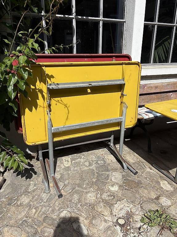 Bigla Tavoli: 2x Original Bigla Tisch – Usato da Bern venduto da PicPocket 2