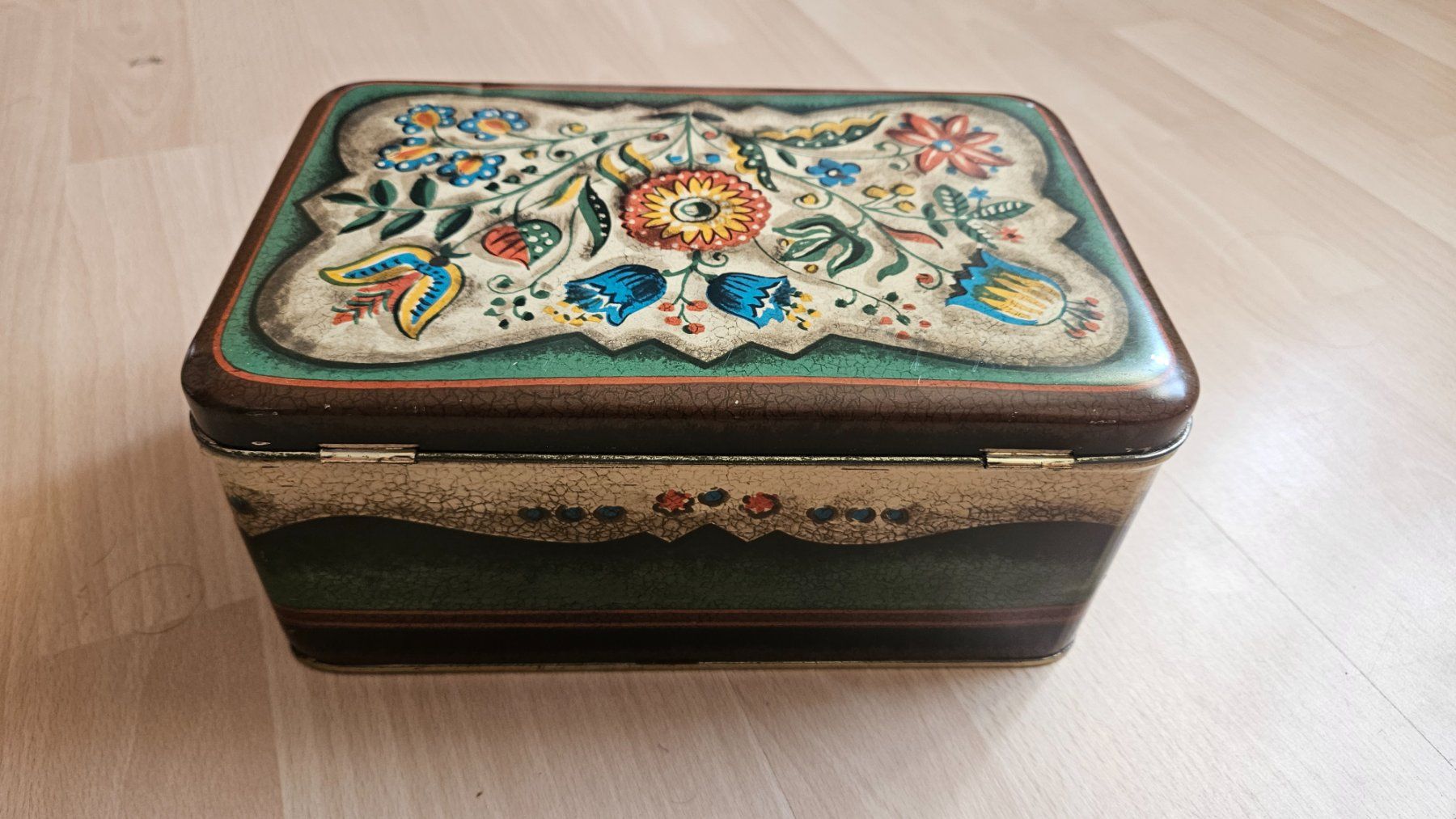 Sonstige Dekorationen & Accessoires: Blechdose, Blechschatulle, Blechbox – Gebraucht aus Jona von ASMARADO 1