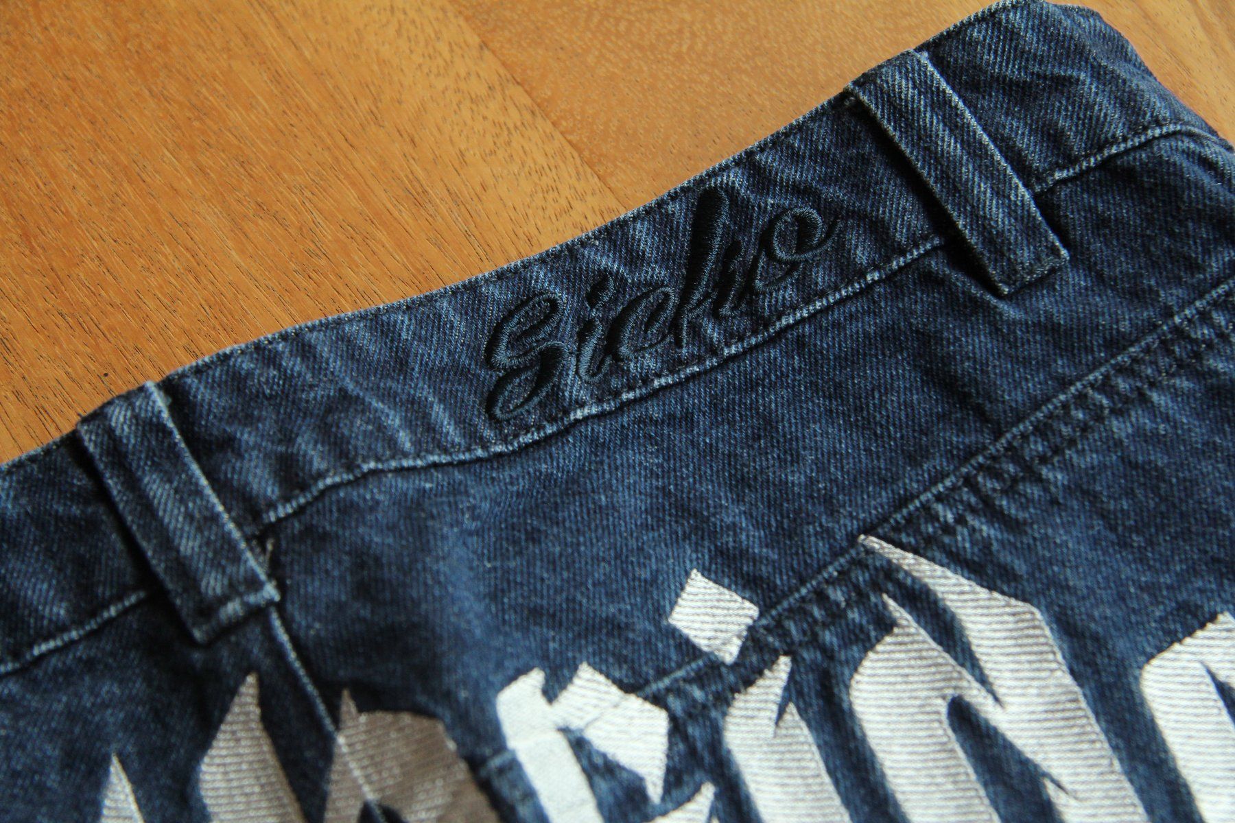Jeans: Sicko Baggy Jeans, Gr. 28 – Usato da Grenchen venduto da AchterZwerg 3