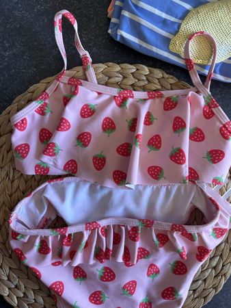 Maillot de bain fille Summer, bikini, fraises, taille 122/12