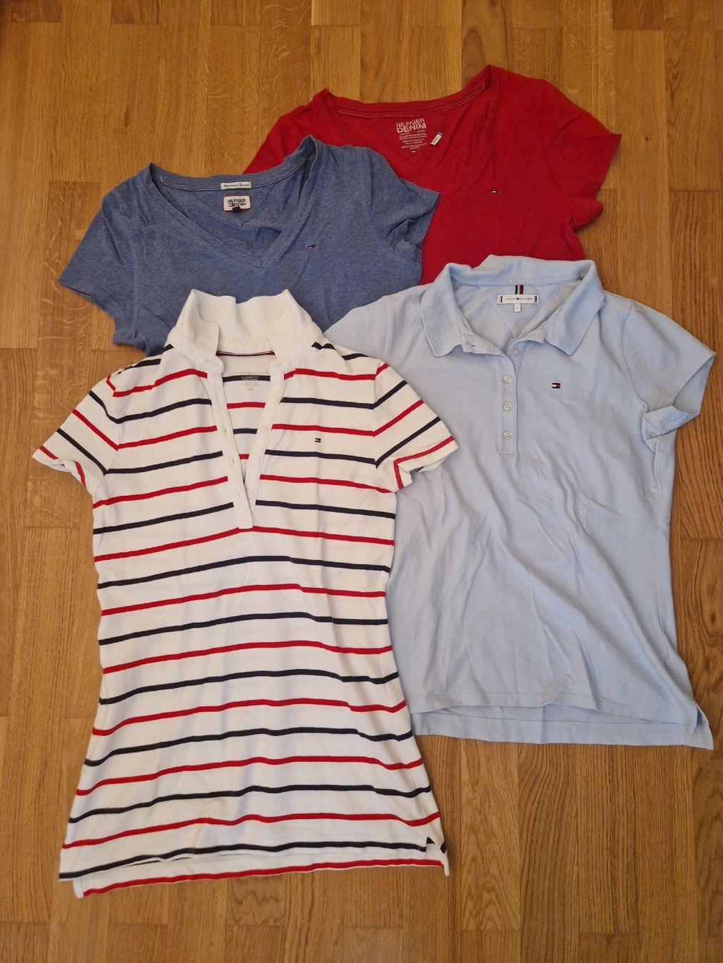 Tommy Hilfiger T-Shirts: Tommy Hilfiger Tshirts/Polos Grösse S-M – Gebraucht aus Zürich von nicinat