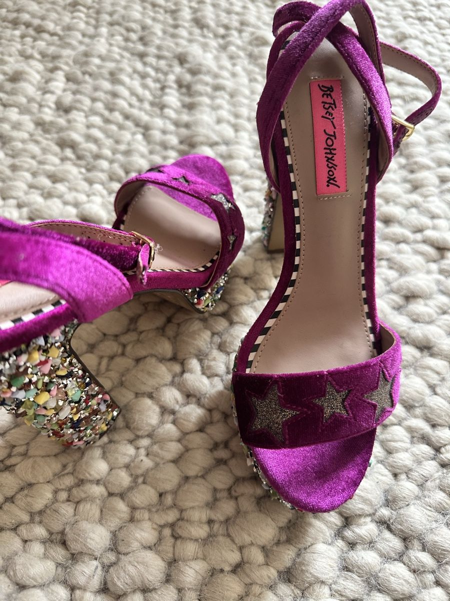 Scarpe da donna: STATEMENT SCHUHE MIT GLITZER ABSATZ – GR. 36 – Nuovo (secondo la descrizione) da Schaffhausen venduto da rot_yyy7 5